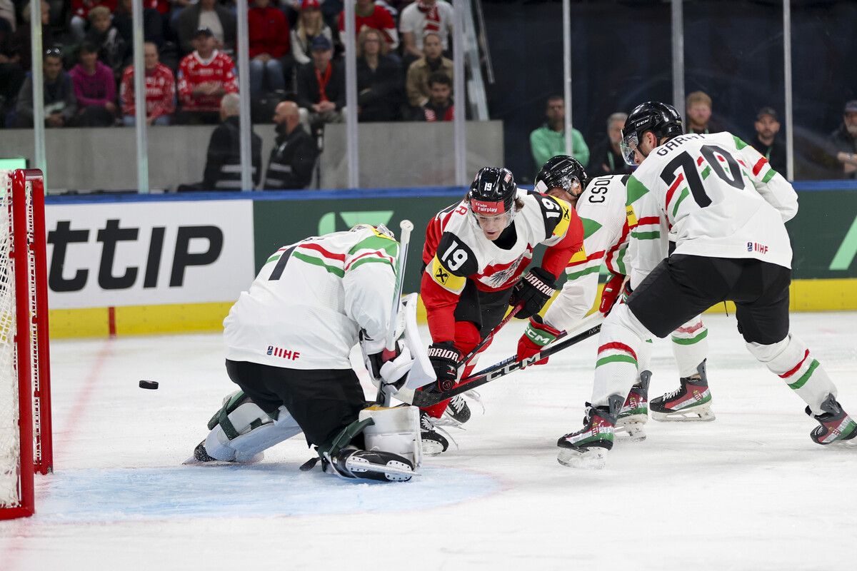 Vinzenz Rohrer brachte Österreich in dieser Szene mit 1:0 in Führung, war auch beim 2:1 durch Dominik Zwerger beteiligt.⇒gepa