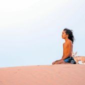 Verloren in der Sahara, groß geworden in der Wildnis