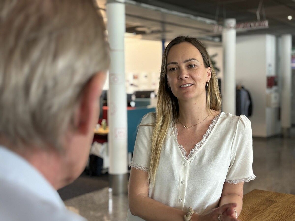 VN-Redakteurin Tanja Schwendinger schildert ihre Erinnerungen einem Redaktionskollegen.