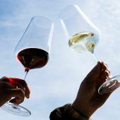 Weißwein legt zu, ­Rotwein verliert