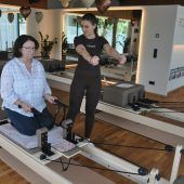 Neues Reformer-Pilates-Studio eröffnet