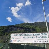 Tennis-Nachwuchs aus  aller Welt in Bludenz