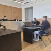 Handys erschlichen und gestohlen