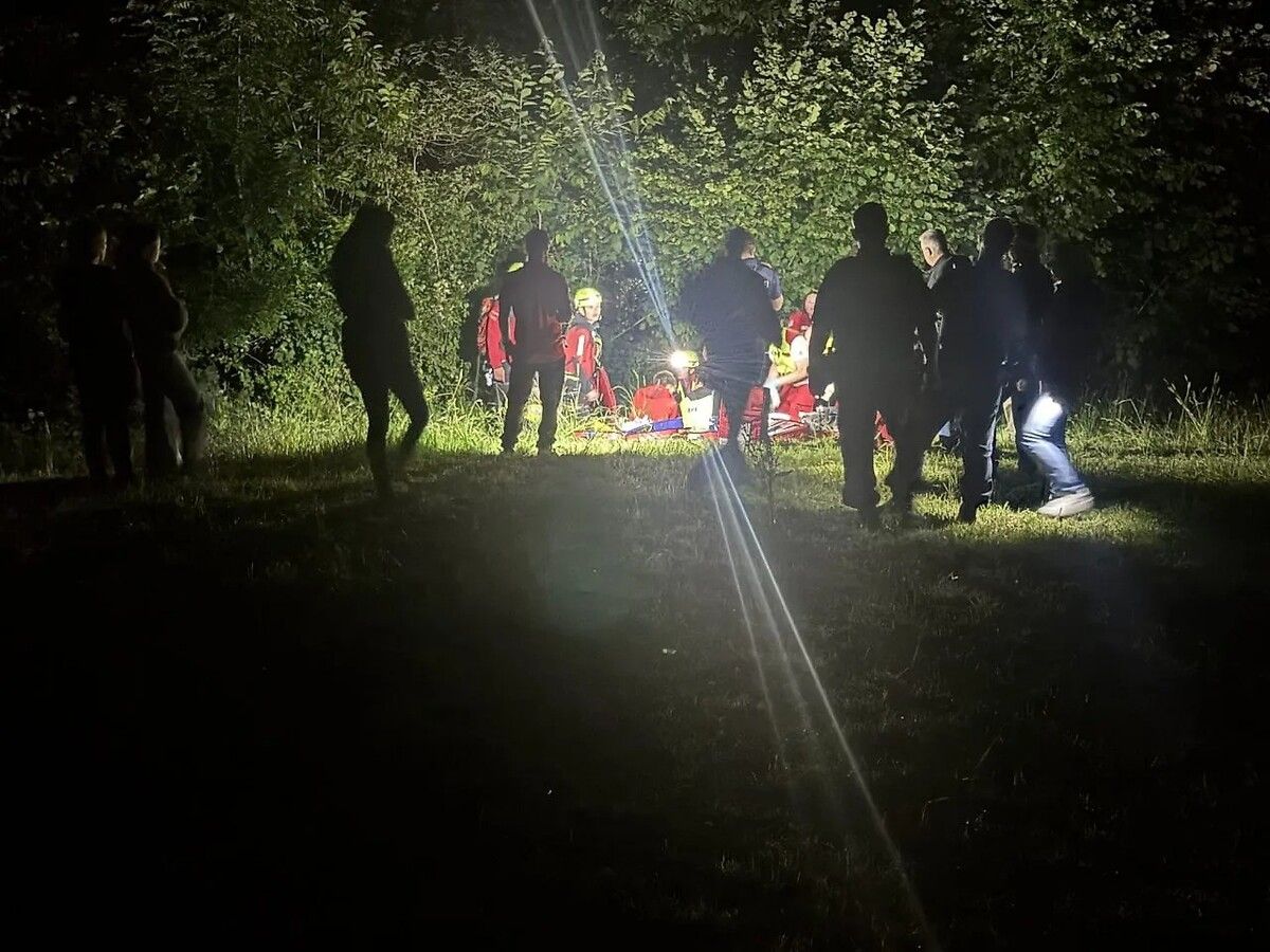 Eine abgängige Person wurde unterhalb der Pfänderstraße von der Bergrettung geborgen und verletzt ins LKH Bregenz eingeliefert. ⇒VOL.AT/Vlach