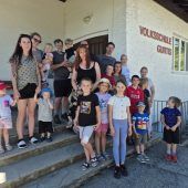 Eltern kämpfen um Schule in Gurtis