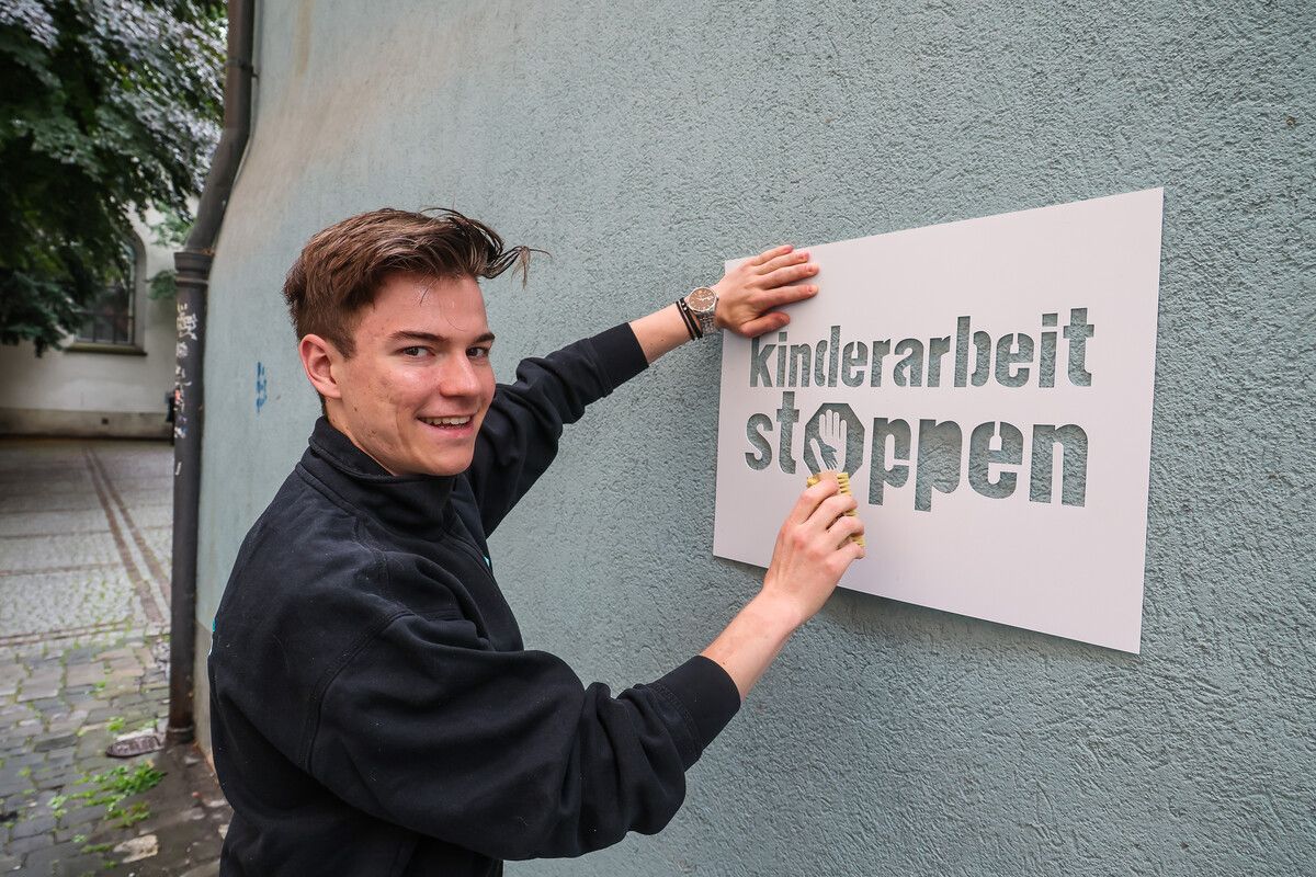 Fabian Bischof verbindet die Fliegerei mit sozialem Engagement. »C8