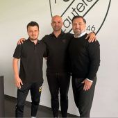 Der Cotrainer ist  jetzt der neue Chef