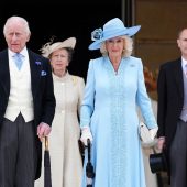 Charles zieht nicht in Buckingham-Palast