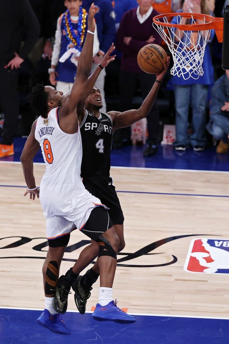 OG Anunoby sorgte 1,2 Sekunden vor Ende für den Sieg der Knicks.⇒afp