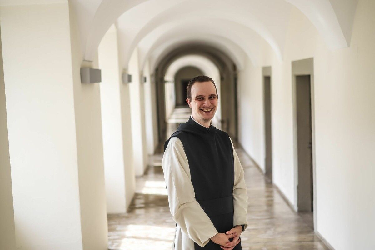 Pater Maurus Korn ist mit 30 Jahren der jüngste Mönch der Mehrerau und im Kloster für die Gäste zuständig.⇒VN/Steurer