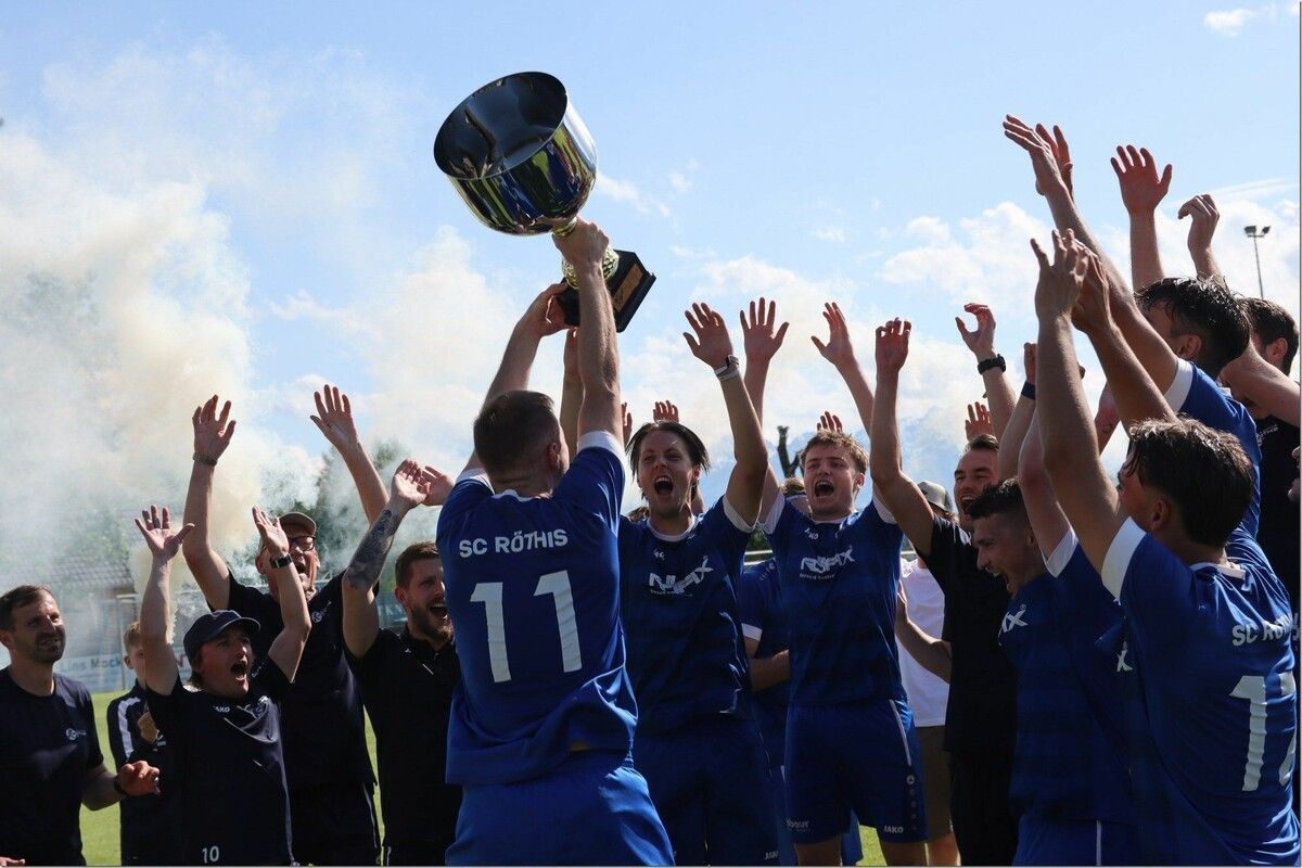 SC Röthis ist neuer Eliteliga-Champion. ⇒vn/tk (2)