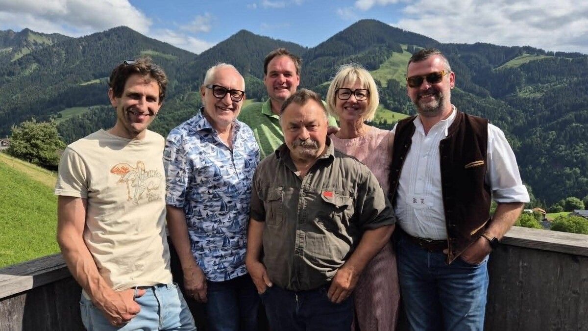 V.l.: Stefan Bär, Gerhard Zuggal, Adam Keckeis, Kurt Lipburger,Gabi Fleisch und Simon Gmeiner. ⇒thomas knobel (2)