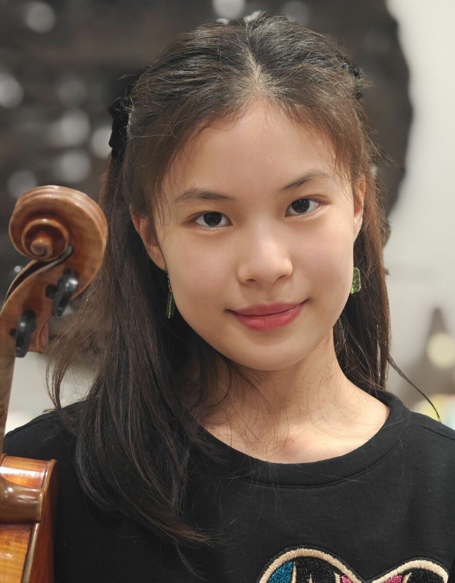 Youlan Lin ist an der Violine zu hören. ⇒Arpeggione