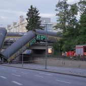 Güterzüge prallen zusammen: Ein Toter in München