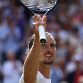 „Fery-Tale“ beendet: Zverev greift nach historischem Doppelpack