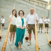 Alphornbläser bringen Vorarlberg nach Wien