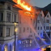 „Totalschaden“ nach Dachstuhlbrand in Dornbirn. »A8