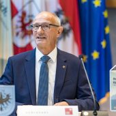 Politik in Kürze