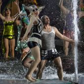 Getanzt wird bei Wind und Wetter