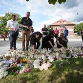 Trauer nach Angriff an Schule