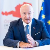Politik in Kürze