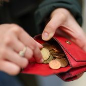 Sparbudget trifft Frauen härter