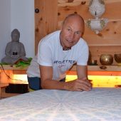 Wolfgang Bartl engagiert sich für Menschen in Nepal. »A4