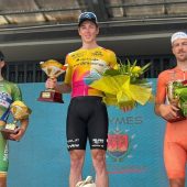 Kilian Feurstein jubelt über Etappensieg und Grünes Trikot