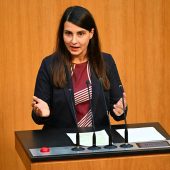 Politik in Kürze