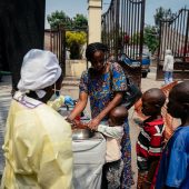 Ebola hinterlässt viele Waisen