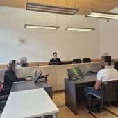 Angeklagter nach Ehestreit: „Sie hat mir auch einmal eine blutige Nase gehauen“