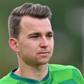 Austria verpflichtete vertragslosen Müller