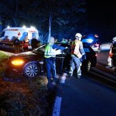 Auto landet nach Ausweichmanöver im Graben