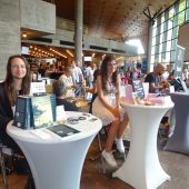 140 Autoren, 45 Lesungen