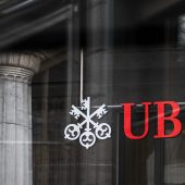 UBS bleibt in der Schweiz