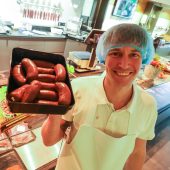 In der Bärenmetzgerei Lustenau dreht sich alles um die Schlachtpartie. »C8