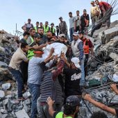 Hauseinsturz in Gaza fordert viele Tote