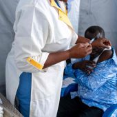 Ebola-Impfstoff wird im Kongo getestet