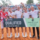Österreich fordert Favorit Spanien