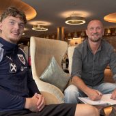 „Oma und Opa analysieren Spiele knallhart“