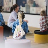 Führungen, Mitmachstationen und kreative Workshops