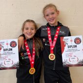 Zwei Goldmedaillen für KSK Klaus beim Ladies Wrestling Tournament