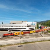 Vier Großbetriebe unterstützen Bahnausbau im Unteren Rheintal