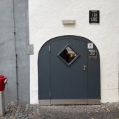 Glücksspiele, Striptease, Nachtclubs