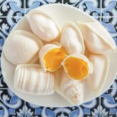 Muscheln mit süßer Füllung