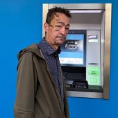 Mann schildert Angriff beim Geldabheben am Bankomaten