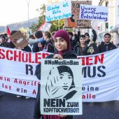 Schulstreik gegen das Kopftuchverbot