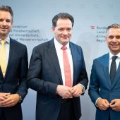Politik in Kürze